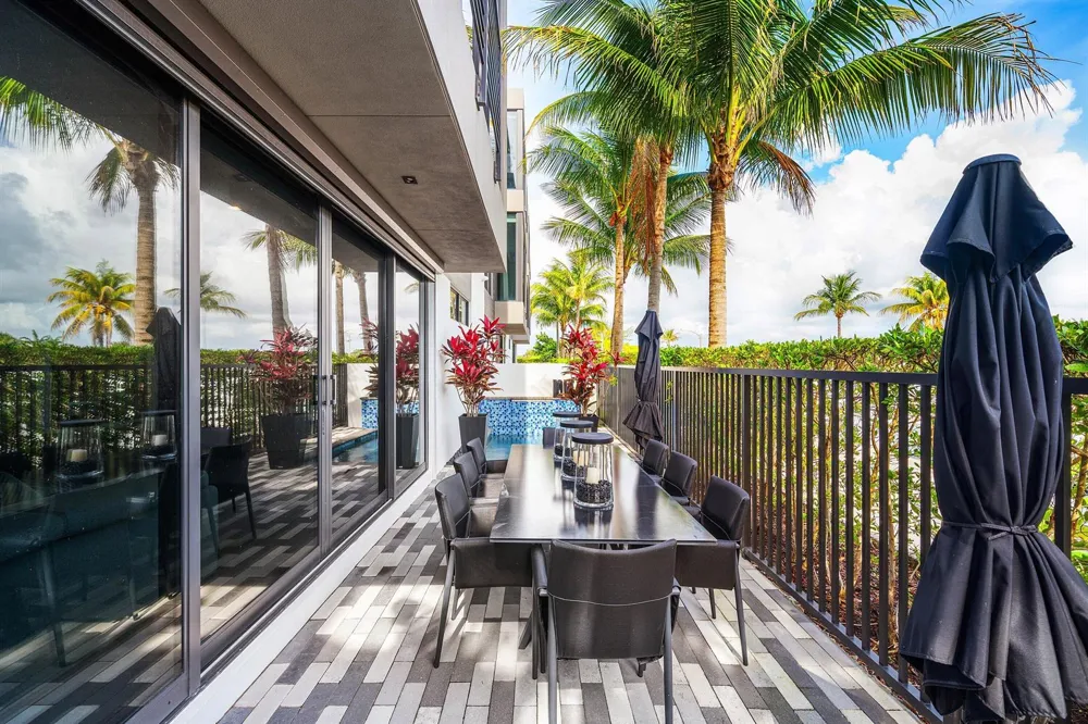 11501 Old Ocean Boulevard Ocean Ridge, FL 33435
