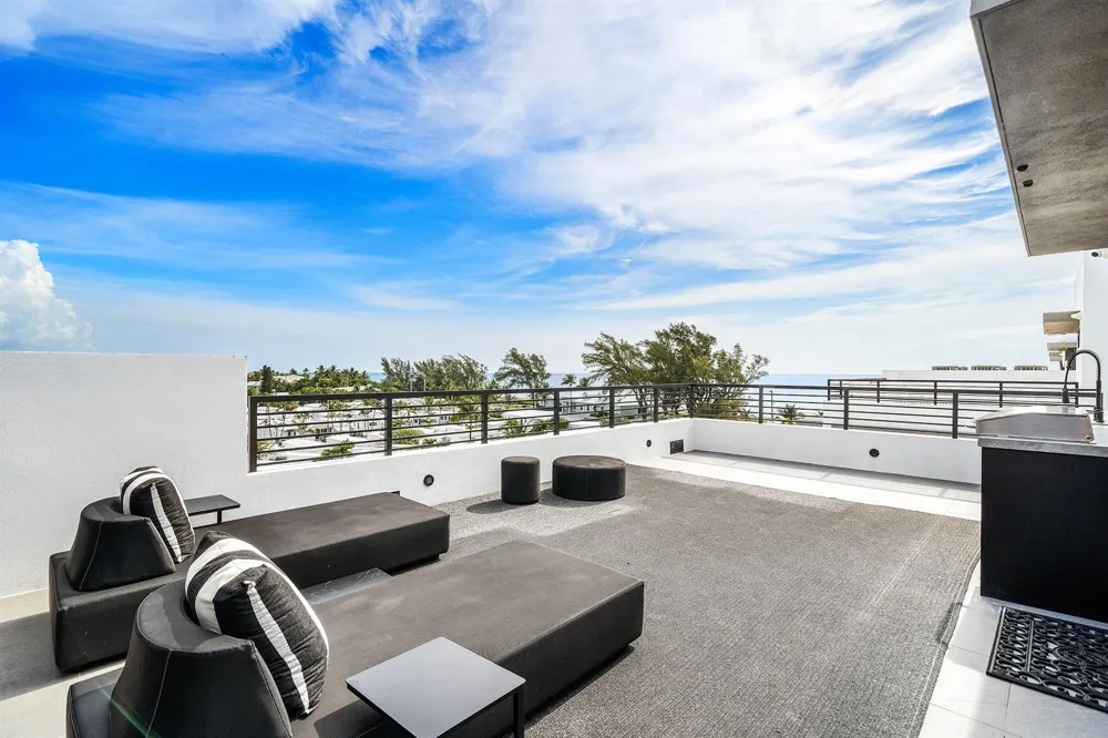 11501 Old Ocean Boulevard Ocean Ridge, FL 33435