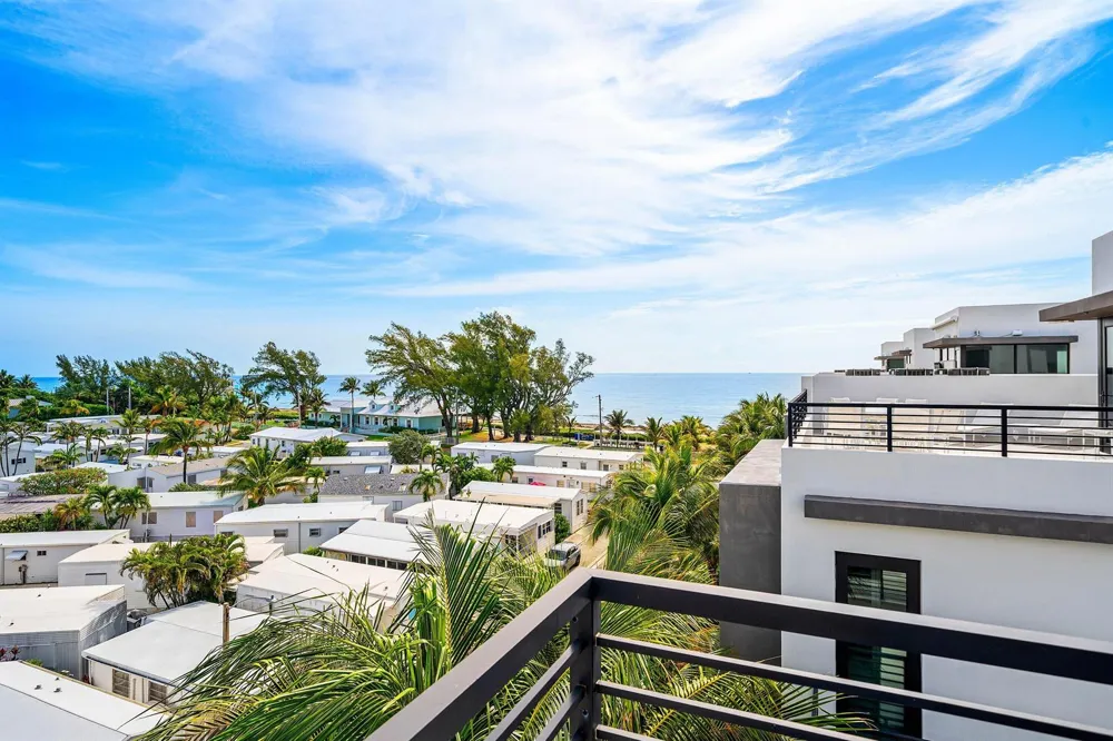 11501 Old Ocean Boulevard Ocean Ridge, FL 33435