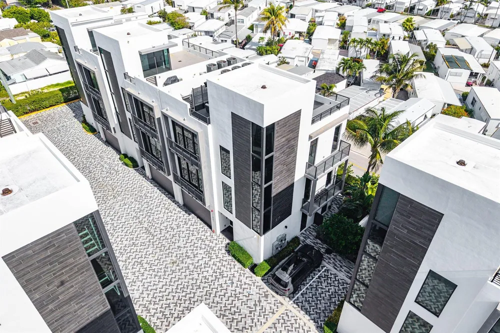 11501 Old Ocean Boulevard Ocean Ridge, FL 33435