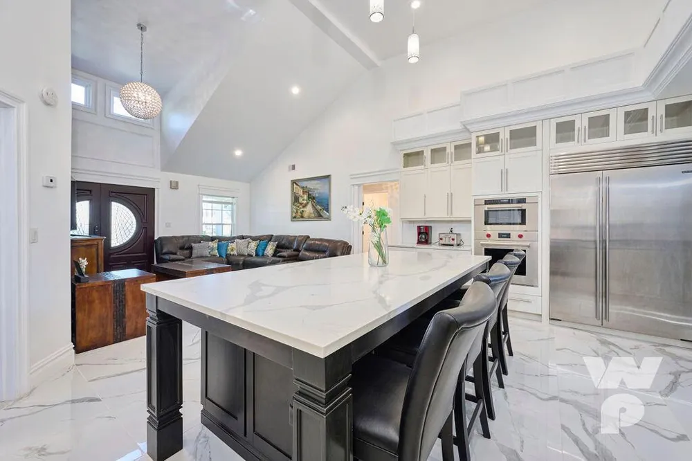441 Spoonbill Court 