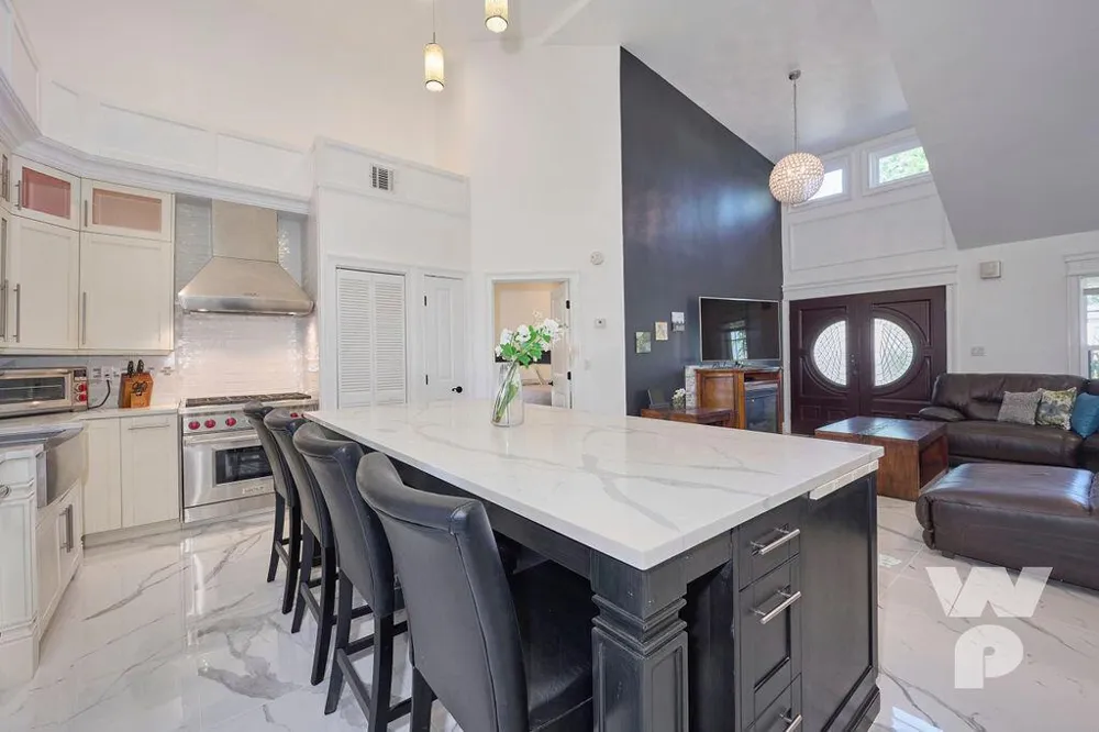 441 Spoonbill Court 