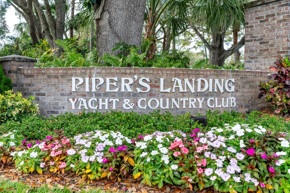 4081 SW Parkgate Boulevard #F Palm City, FL 34990