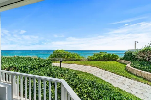 5200 Ocean Drive #102
