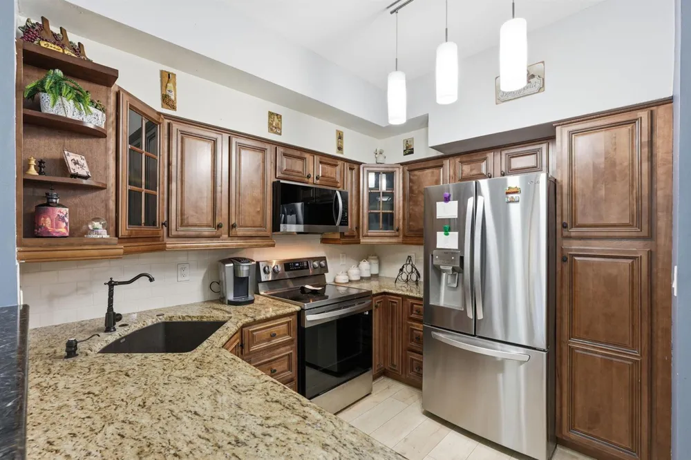 802 W Windward Way #304 Lantana, FL 33462