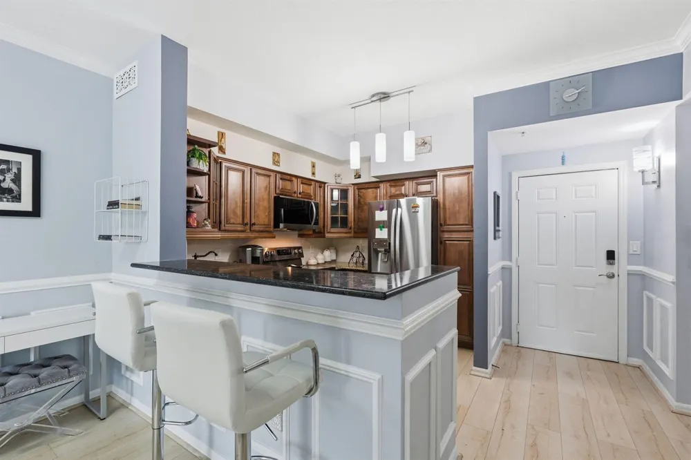 802 W Windward Way #304 Lantana, FL 33462