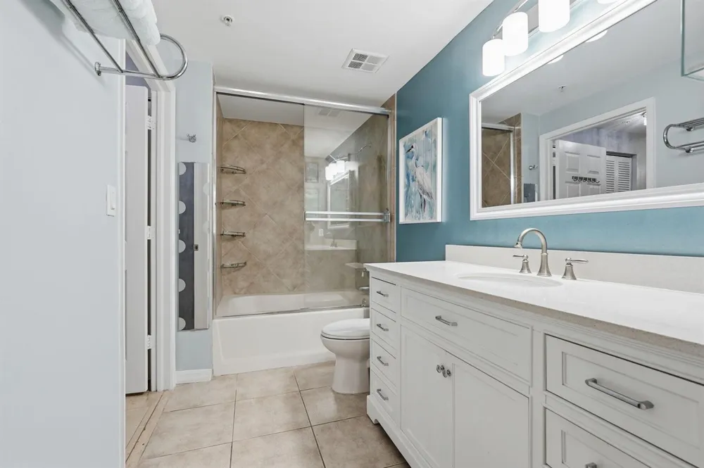 802 W Windward Way #304 Lantana, FL 33462