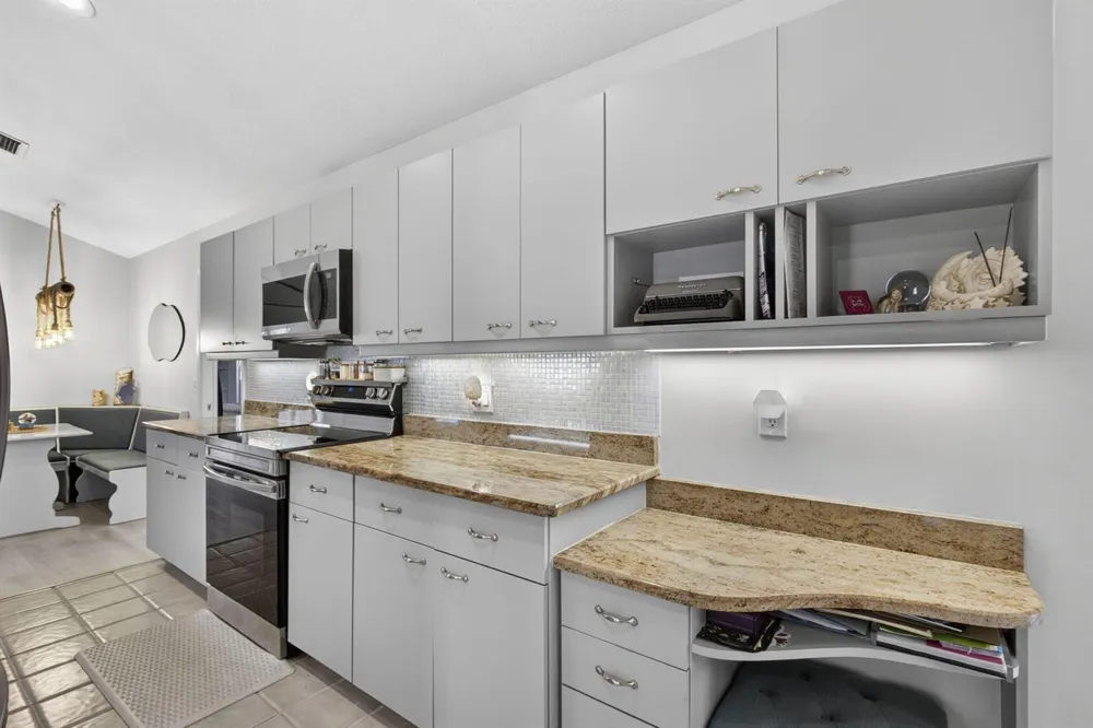 5954 SE Franklin Place Hobe Sound, FL 33455