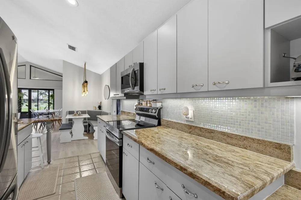 5954 SE Franklin Place Hobe Sound, FL 33455