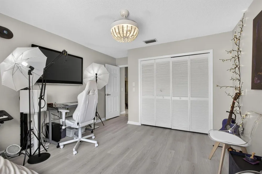 5954 SE Franklin Place Hobe Sound, FL 33455