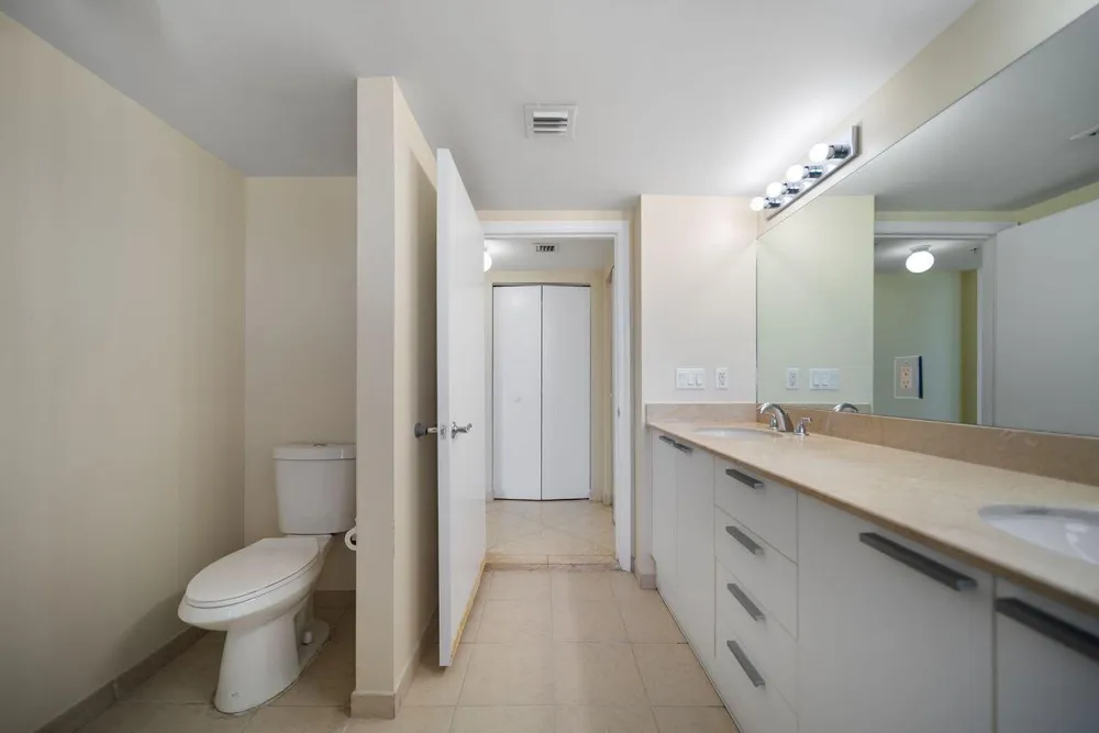 16699 Collins Avenue #3407 Sunny Isles Beach, FL 33160