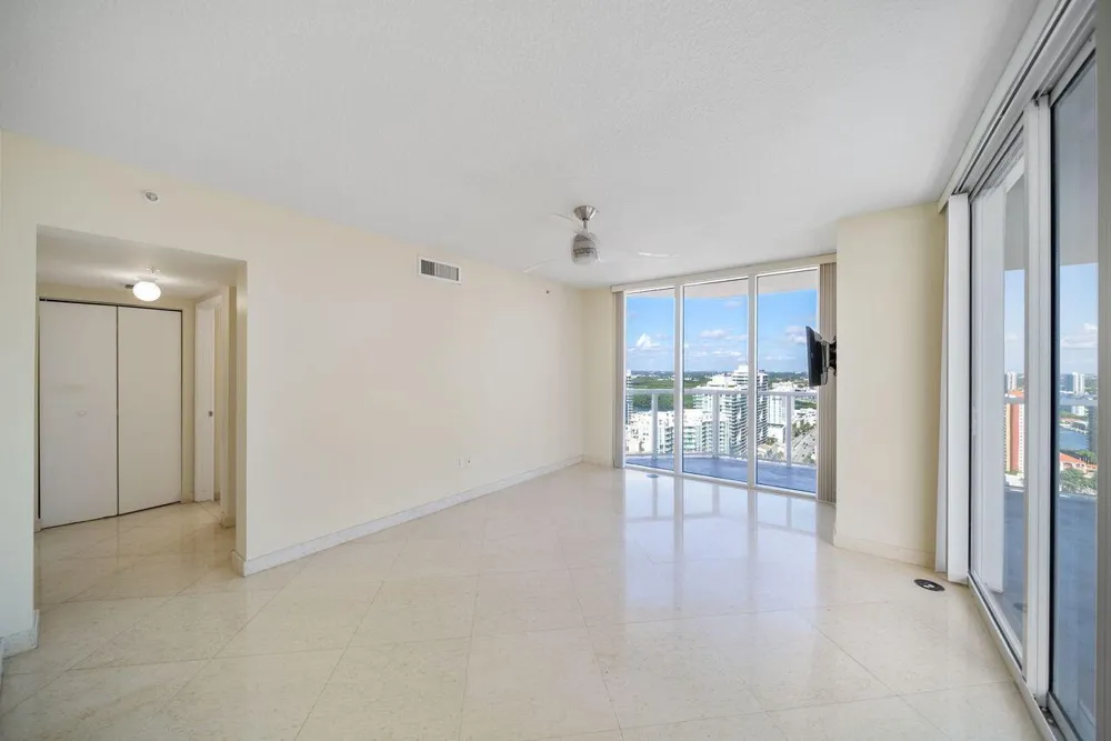 16699 Collins Avenue #3407 Sunny Isles Beach, FL 33160