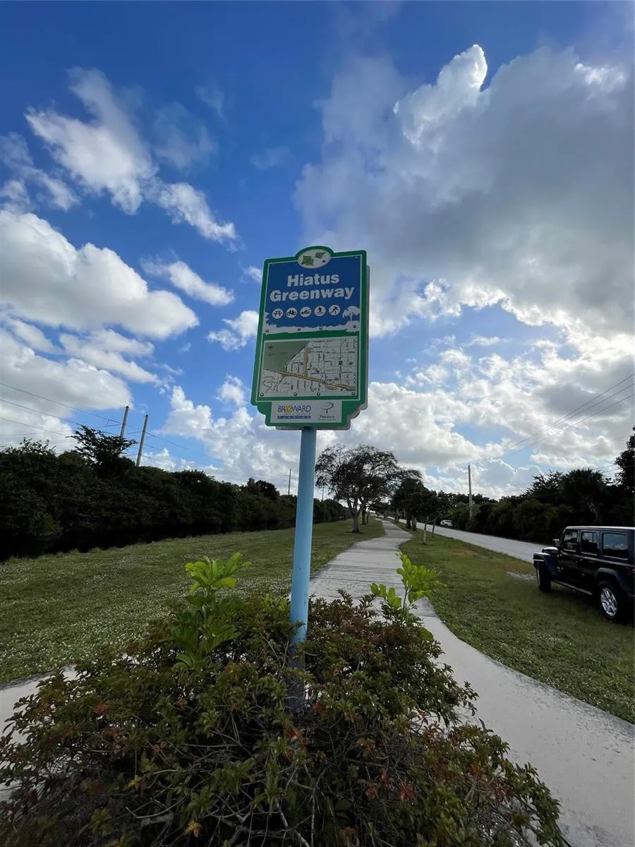 11200 W Sunrise Boulevard Plantation, FL 33323