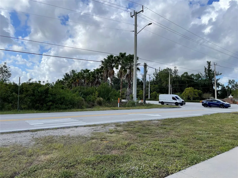11200 W Sunrise Boulevard Plantation, FL 33323