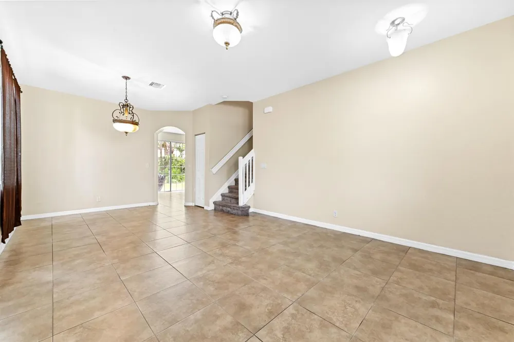 6819 Osage Circle West Palm Beach, FL 33413
