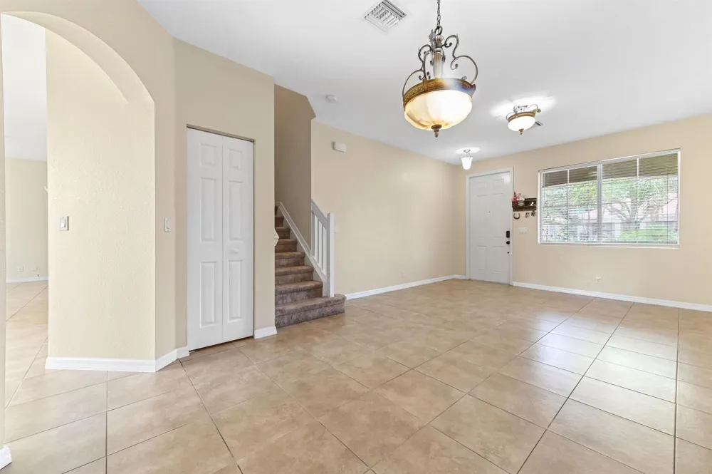 6819 Osage Circle West Palm Beach, FL 33413