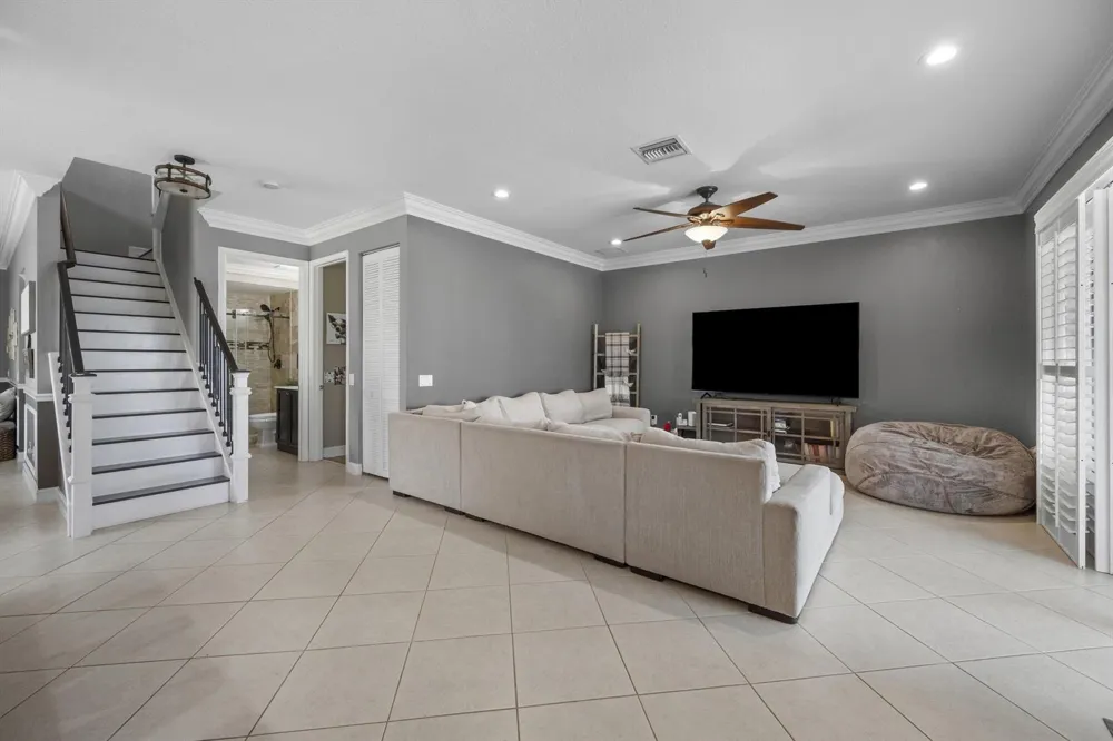 11577 Ponywalk Trail Boynton Beach, FL 33473