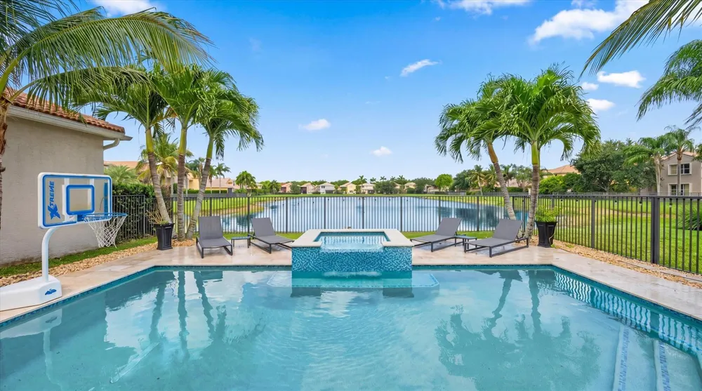 11577 Ponywalk Trail Boynton Beach, FL 33473