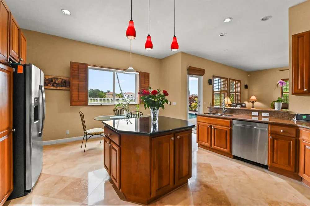 458 Cresta Circle West Palm Beach, FL 33413