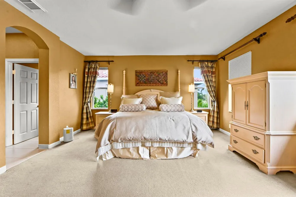 458 Cresta Circle West Palm Beach, FL 33413