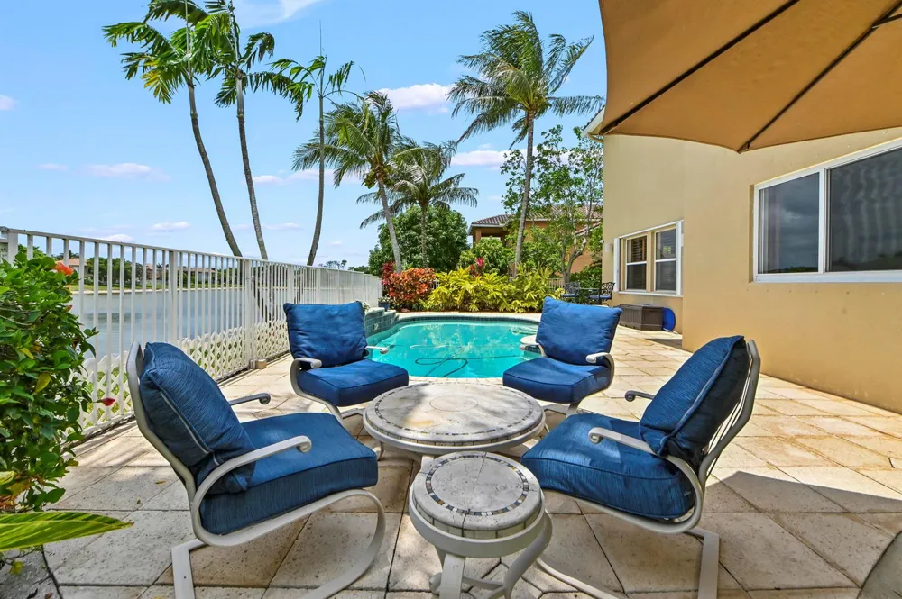 458 Cresta Circle West Palm Beach, FL 33413
