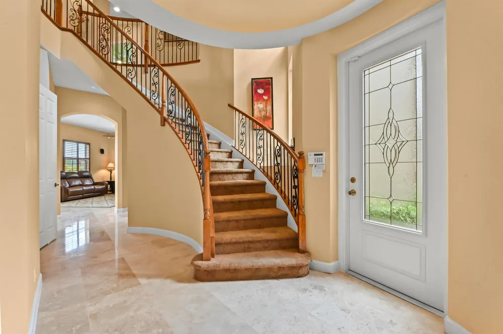 458 Cresta Circle West Palm Beach, FL 33413