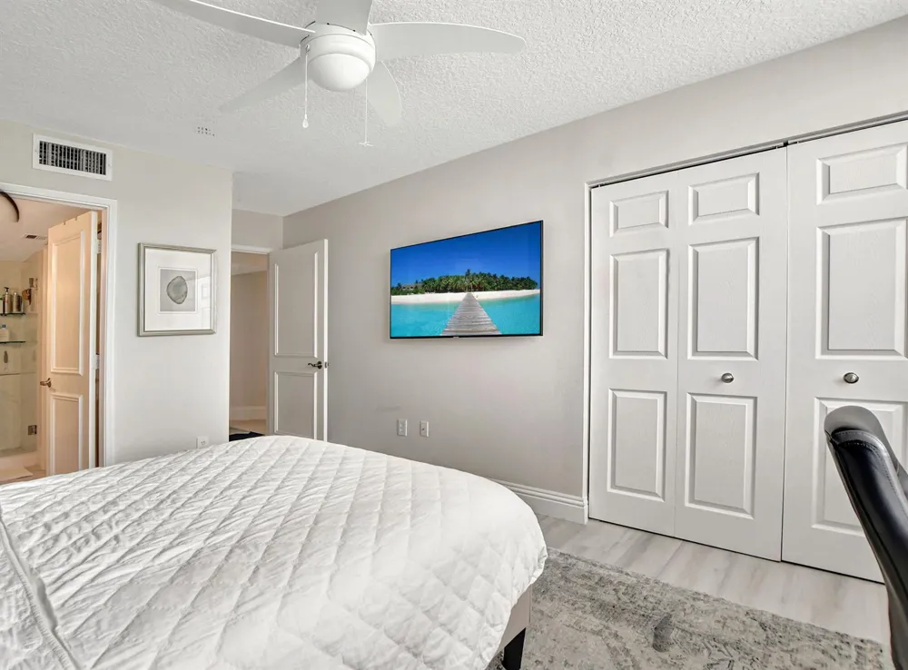 3594 S Ocean Boulevard #302 Highland Beach, FL 33487