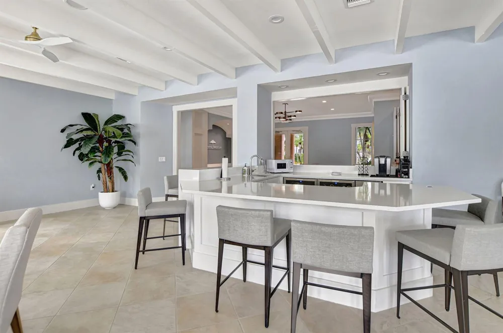 3594 S Ocean Boulevard #302 Highland Beach, FL 33487