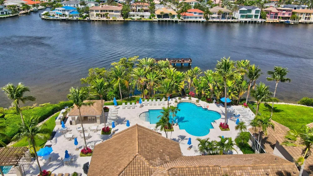 3594 S Ocean Boulevard #302 Highland Beach, FL 33487