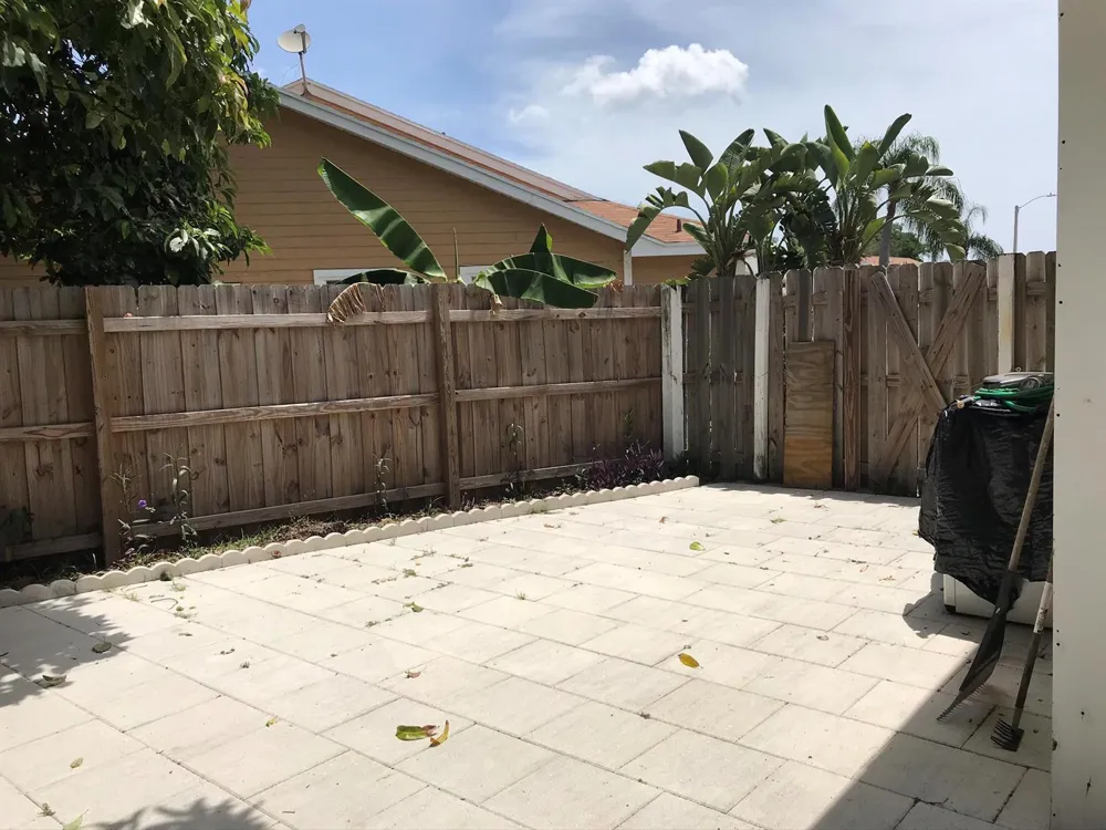 1534 Royal Forest Court West Palm Beach, FL 33406