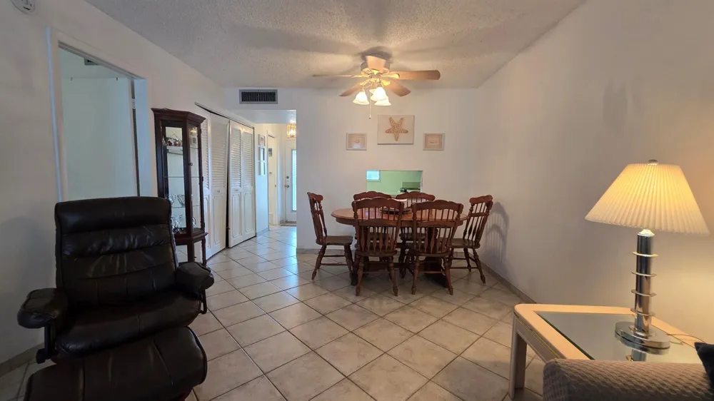 2900 NW 46th Avenue #213 Lauderdale Lakes, FL 33313