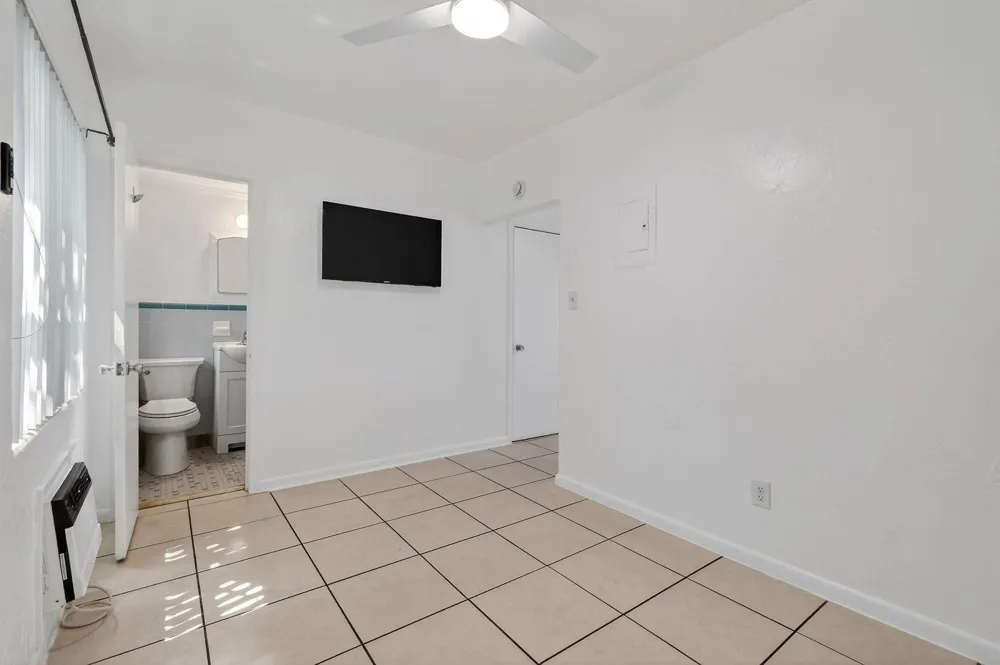 101 Blossom Lane #L Palm Beach Shores, FL 33404