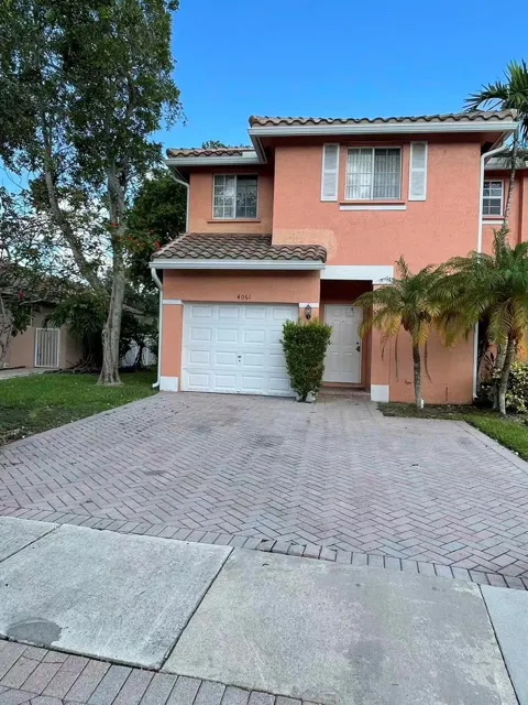 4061 NW 91st Terrace