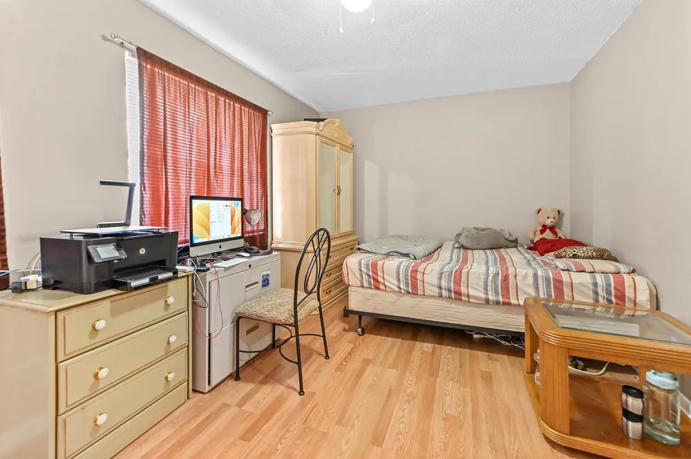 7904 SW 8th Street North Lauderdale, FL 33068