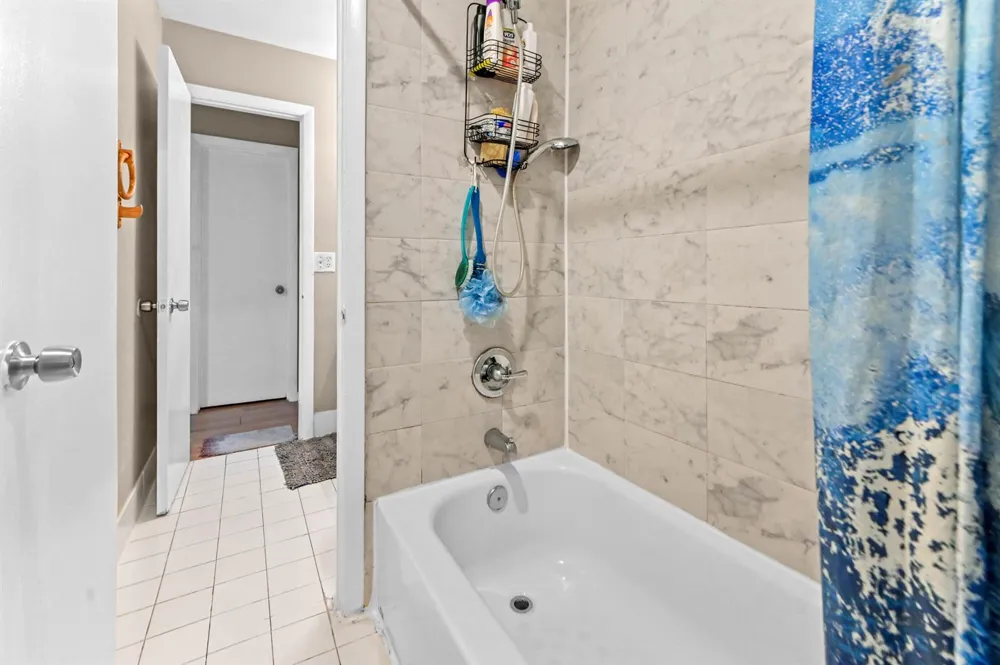 7904 SW 8th Street North Lauderdale, FL 33068