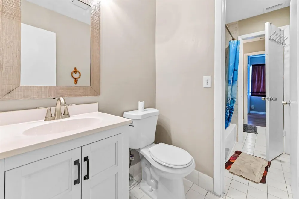 7904 SW 8th Street North Lauderdale, FL 33068
