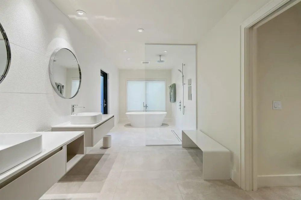 170 Beacon Lane Jupiter Inlet Colony, FL 33469