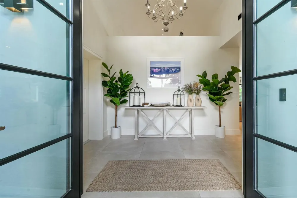 170 Beacon Lane Jupiter Inlet Colony, FL 33469