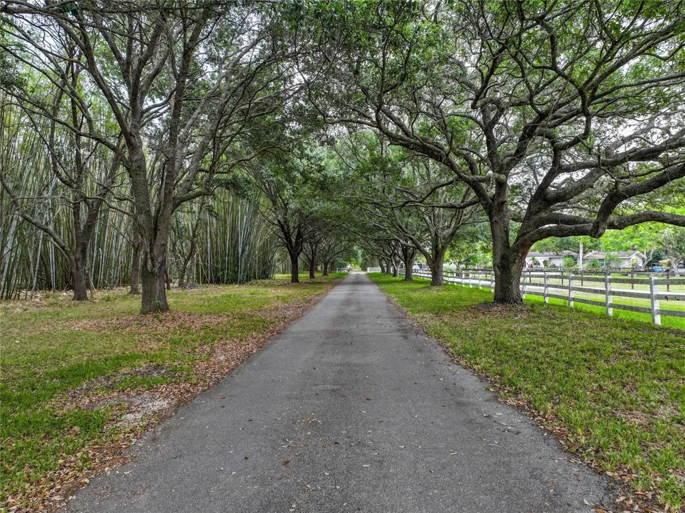 5400 Hancock Road Southwest Ranches, FL 33330