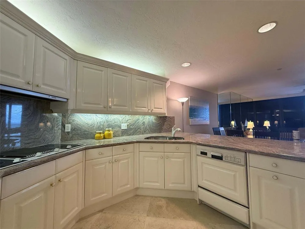 800 Ocean Drive #1104 Juno Beach, FL 33408