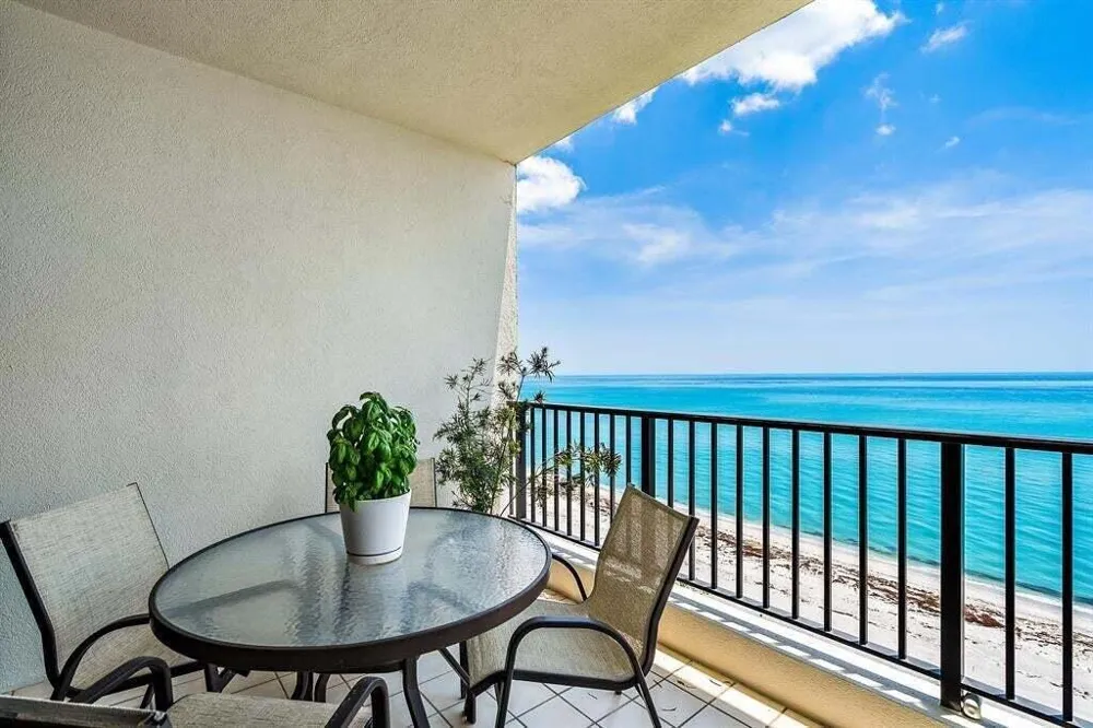 800 Ocean Drive #1104 Juno Beach, FL 33408