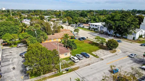 NW 11th Street