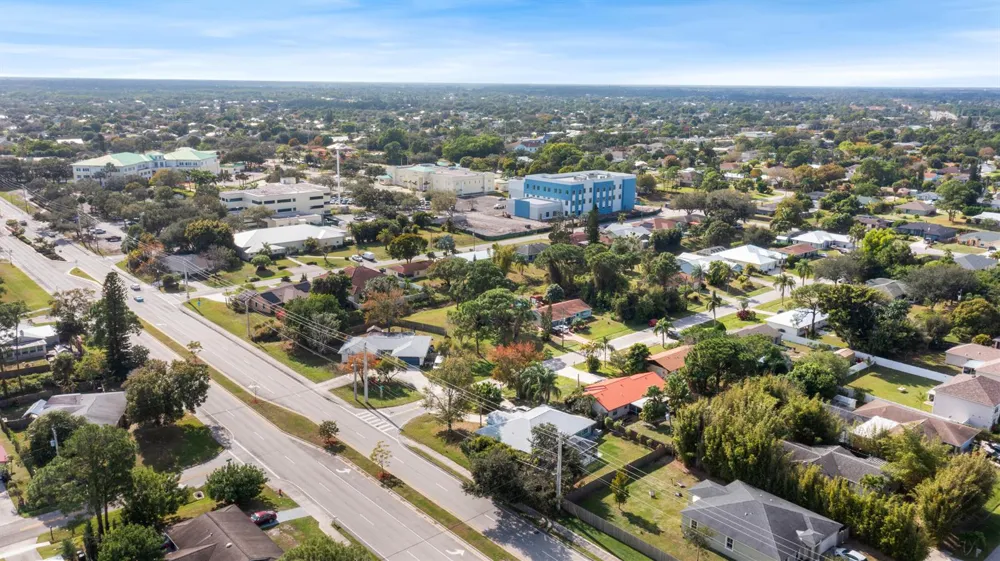 114 SW Evans Avenue Port St. Lucie, FL 34984