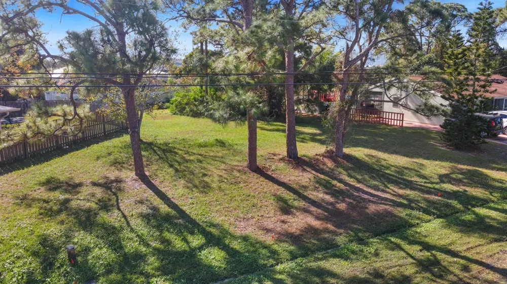 114 SW Evans Avenue Port St. Lucie, FL 34984