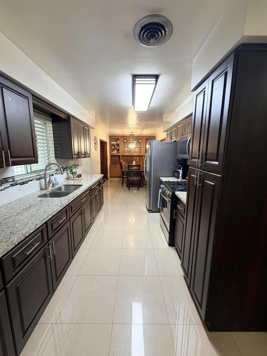 955 NW 4th St Street Belle Glade, FL 33430