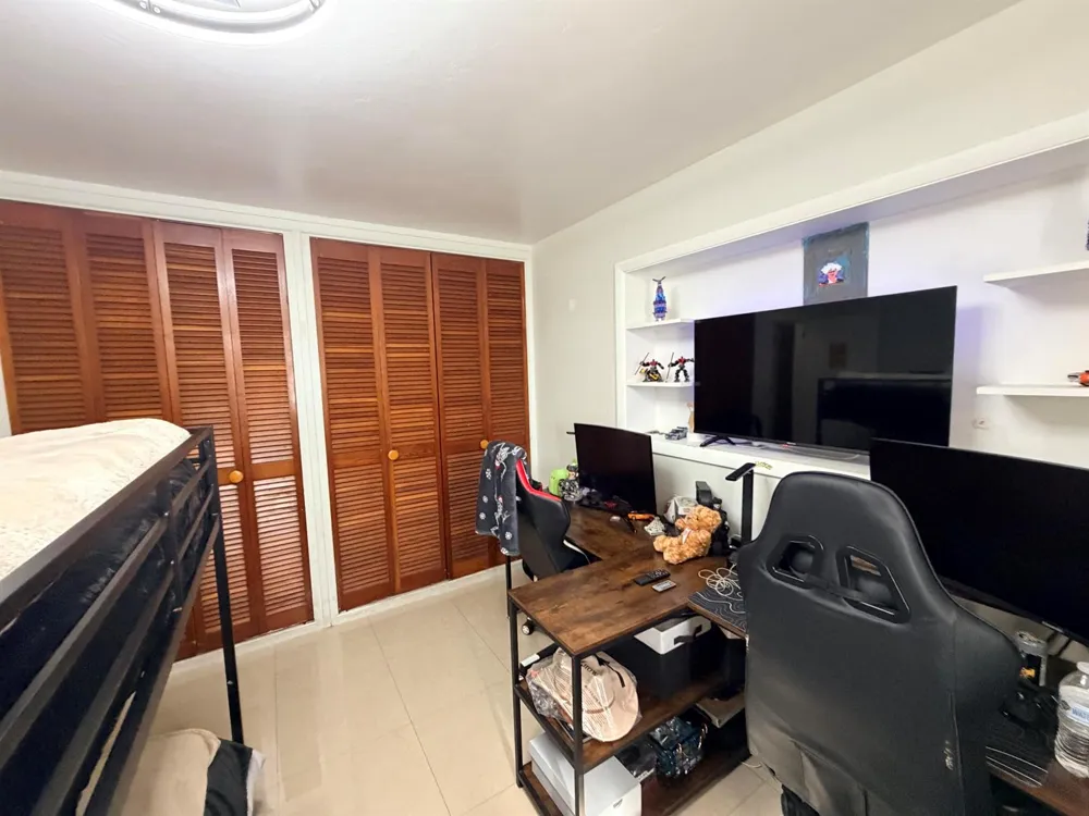 955 NW 4th St Street Belle Glade, FL 33430