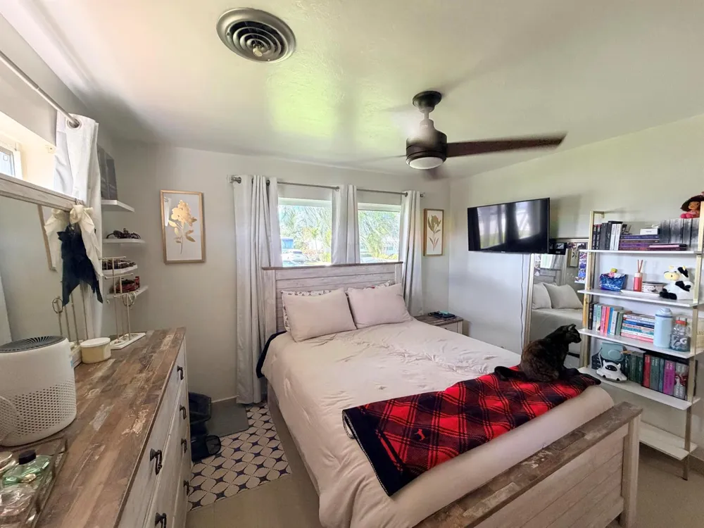 955 NW 4th St Street Belle Glade, FL 33430