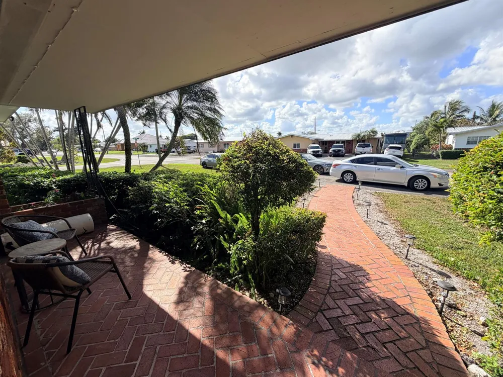 955 NW 4th St Street Belle Glade, FL 33430