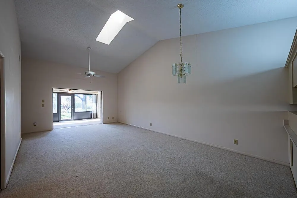 7667 SE Sugar Sand Circle Hobe Sound, FL 33455