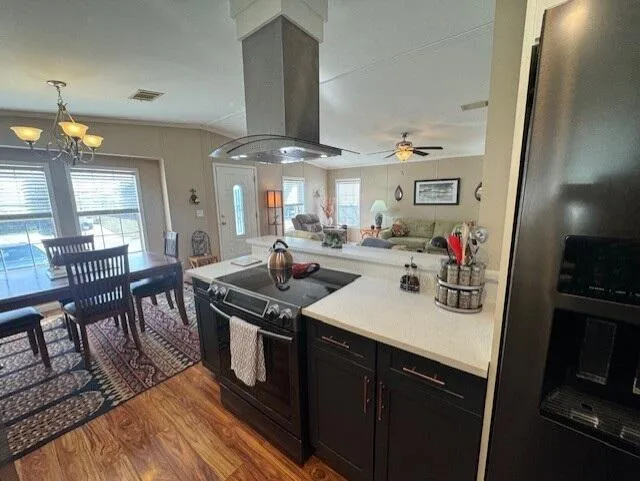6927 SE Delegate Street Hobe Sound, FL 33455